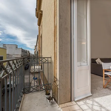 別荘 Dimora Cece フランカヴィッラ・フォンターナ